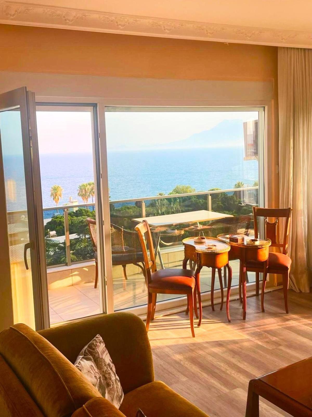 Room With Sea View, Right In The Center Antalya Eksteriør bilde